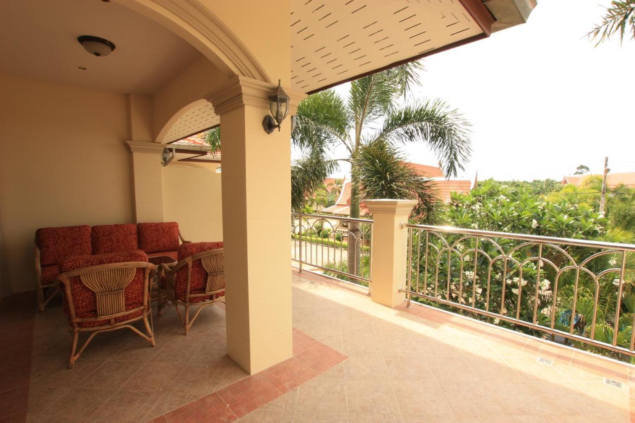 Nordic Tropical Resort Sattahip Exterior photo